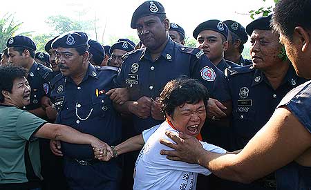 Thayaparan-pdrm in a state of unrest
