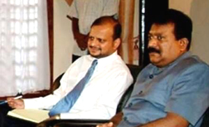 Prabhakaran_with_Rudrakumaran