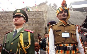 india_-_china_soldiers1
