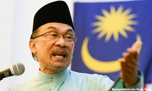 Anwar - Pakatan cracks