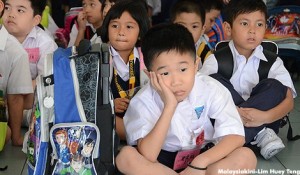 Chinese school funding umno slams