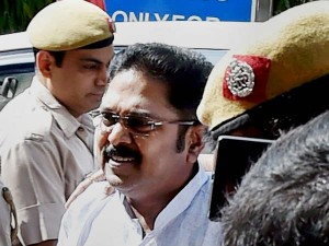 dinakaran45566